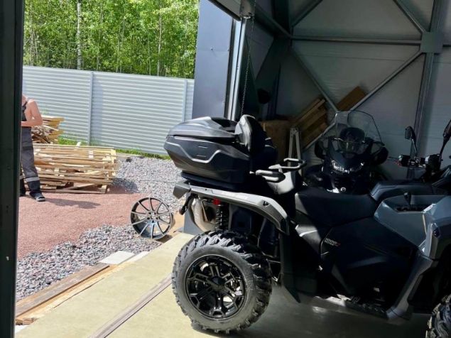 Tesseract Rear Cargo Box for Can-Am Outlander 850–1000 Gen 3 (2025) | Fast USA & Canada Shipping