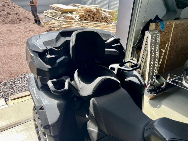 Tesseract Rear Cargo Box for Can-Am Outlander 850–1000 Gen 3 (2025) | Fast USA & Canada Shipping